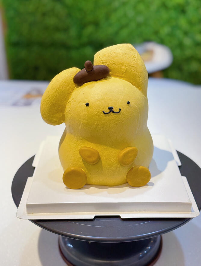 Sanrio pom pom purin dog custom cake 3D character cake
